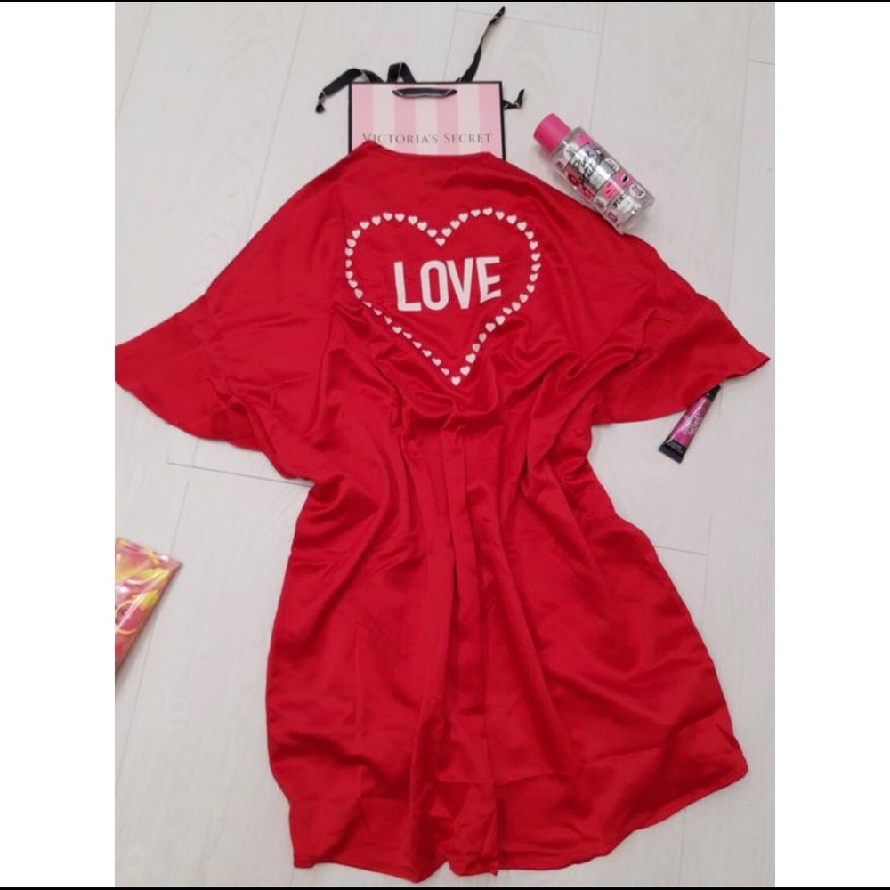 Victoria Secret Satin Red “LOVE” Robe - Picture 4 of 12